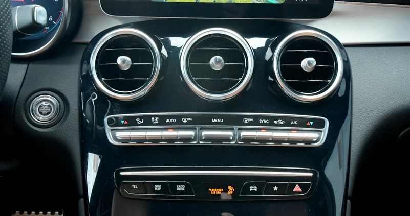 Mercedes-Benz GLC cena 209900 przebieg: 65800, rok produkcji 2019 z Kłodawa małe 781